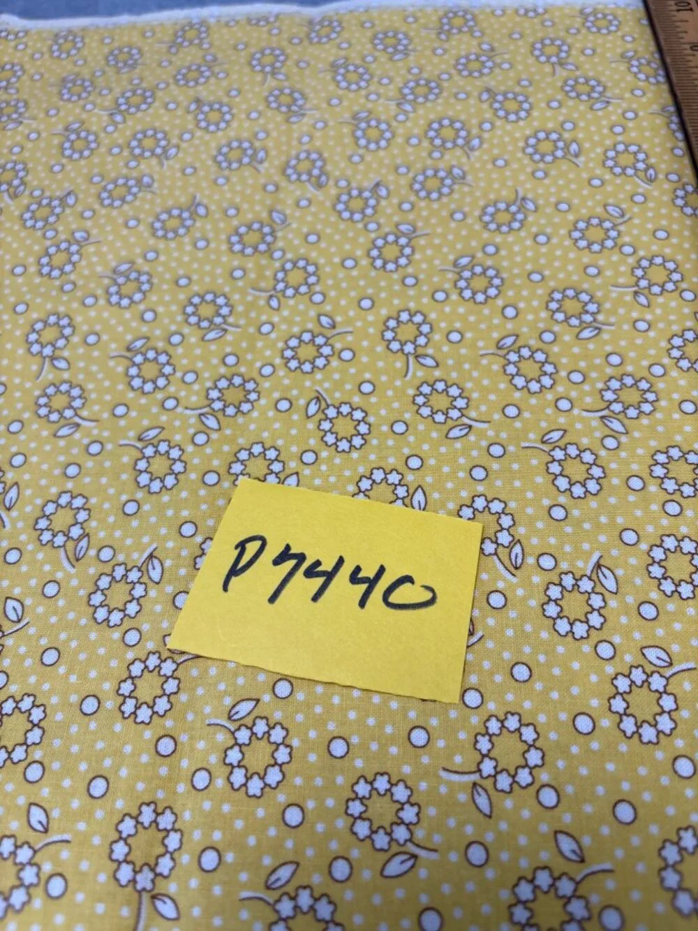 Yellow Floral Cotton Fat Quarter Fabric 18x22